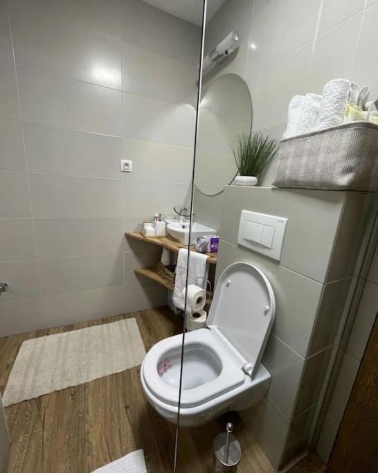 Apartman Element Kruševac Exterior foto